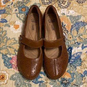 Clark’s ‘cushion soft’ Mary Jane wedges